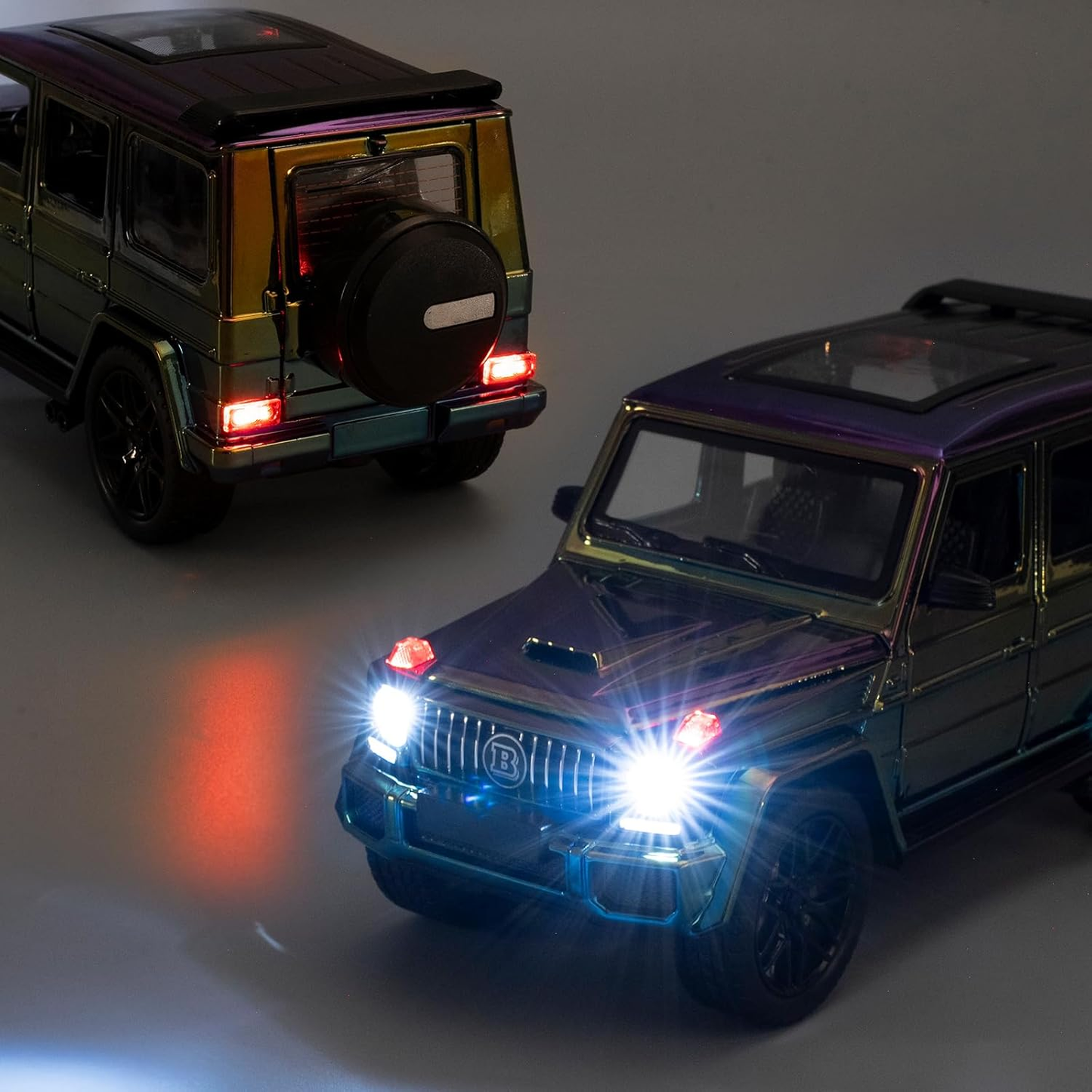 1:24 Diecast Mercedes Brabus Crystal Color Model - image 3