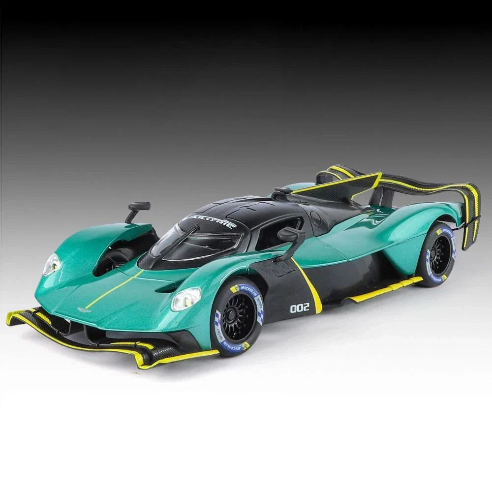 1:24 Diecast Aston Martin Valkyrie AMR Pro Model Car - image 3