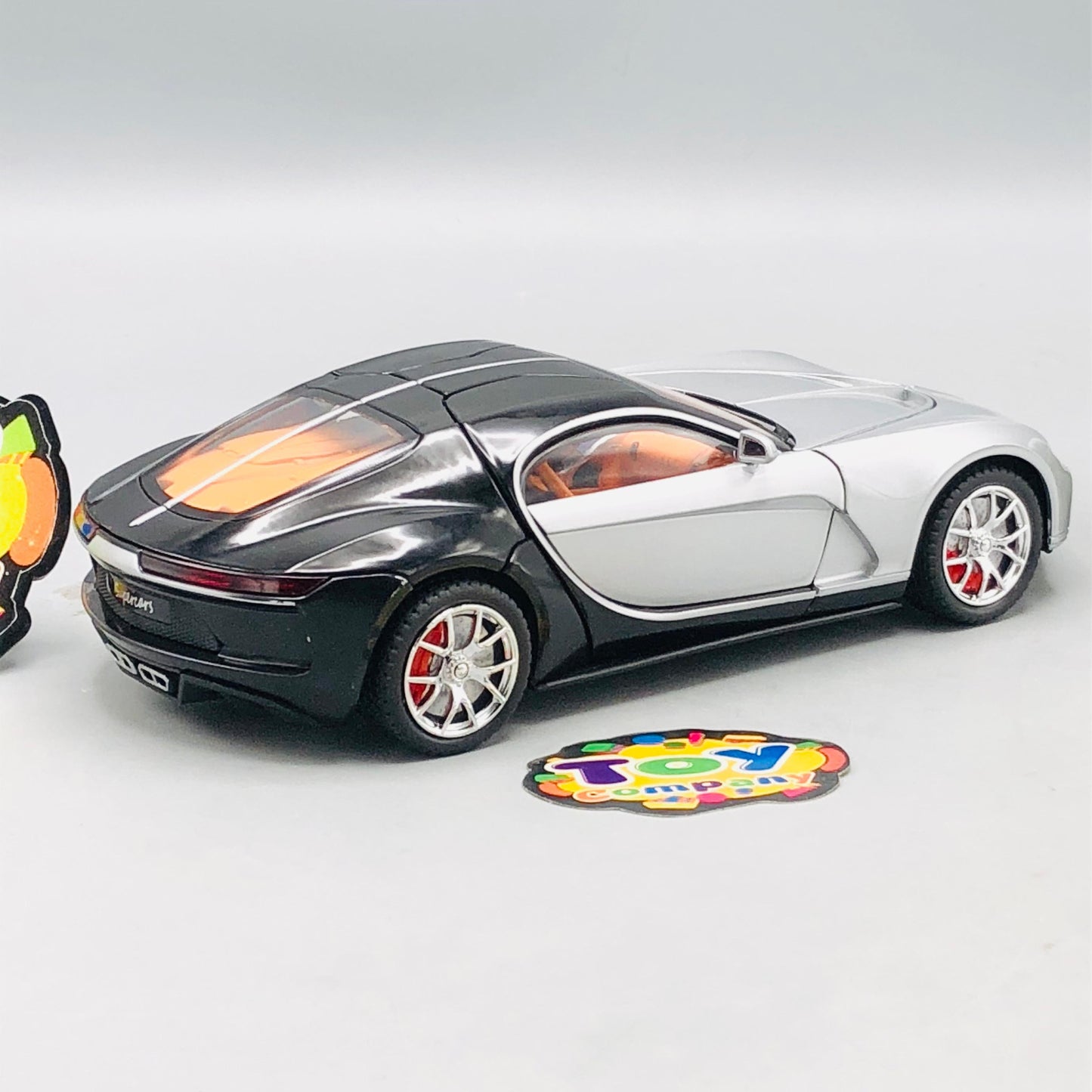 1:24 RC Diecast Bugatti Chiron Model - image 5