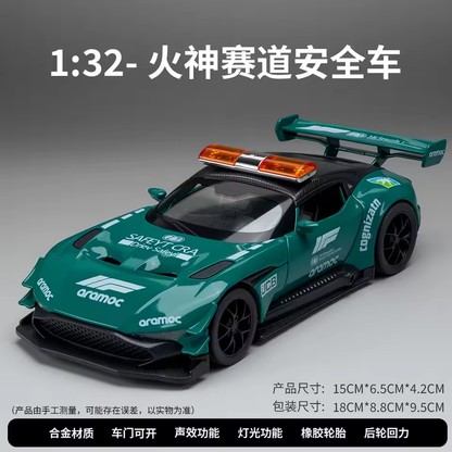 1:32 Diecast Aston Martin Vulcan Model Car With Acrylic Display Box - image 3
