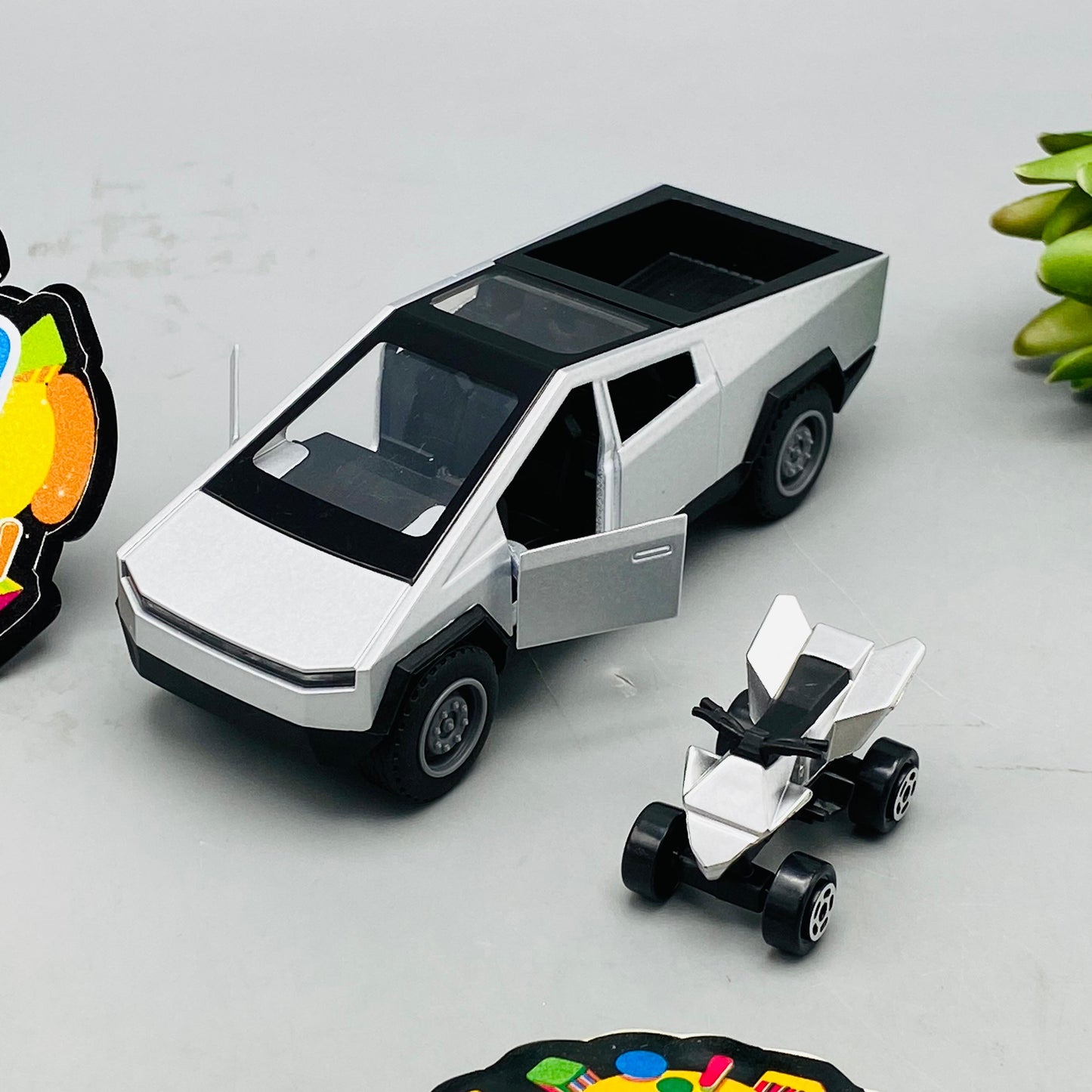 1:36 Mini Diecast Tesla Cyber Truck With Trailer - image 3