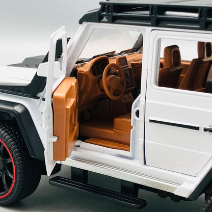 1:22 RC Diecast Mercedes G500 Model Car With Smoke - image 9