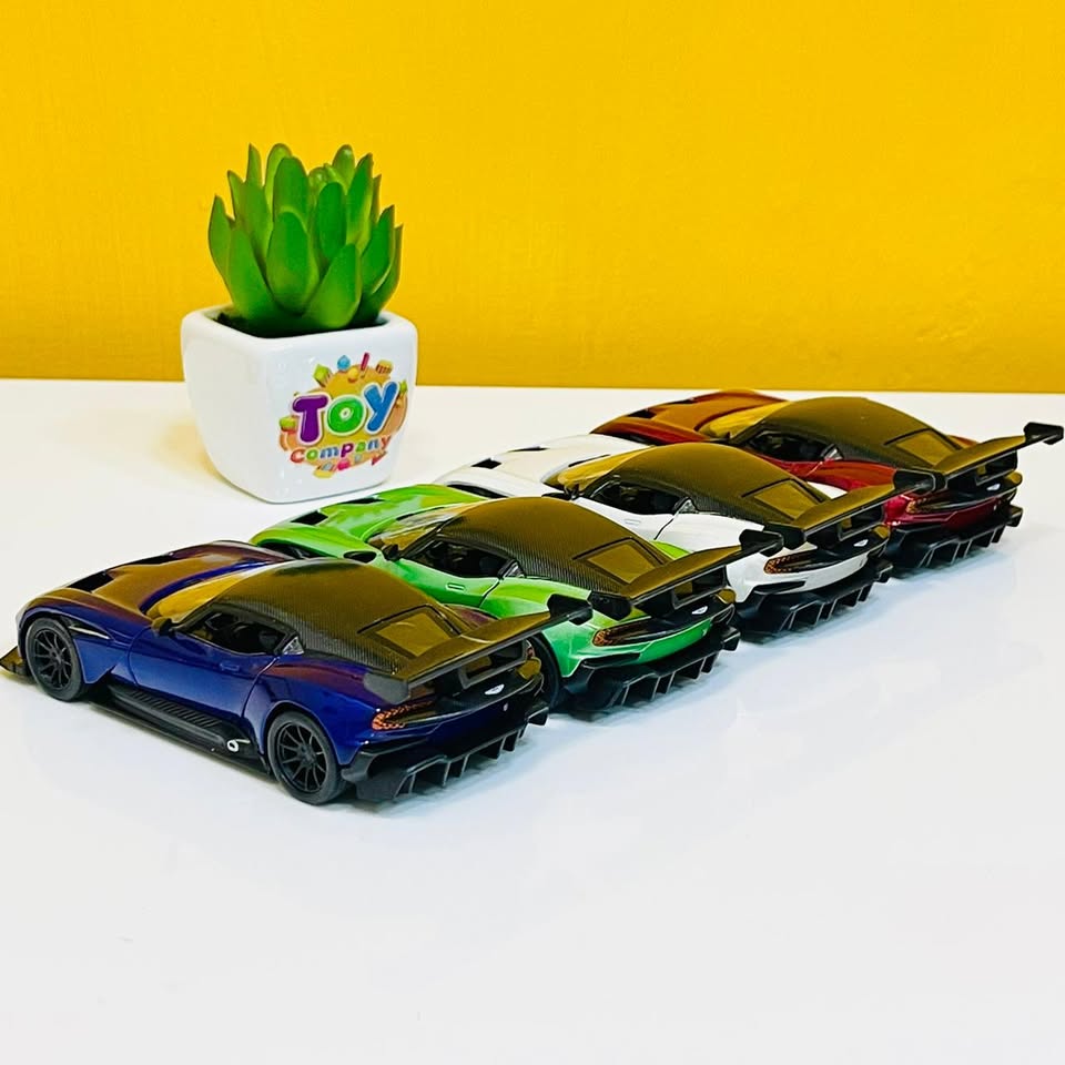 Kinsmart Metal Body Aston Martin Vulcan - image 7