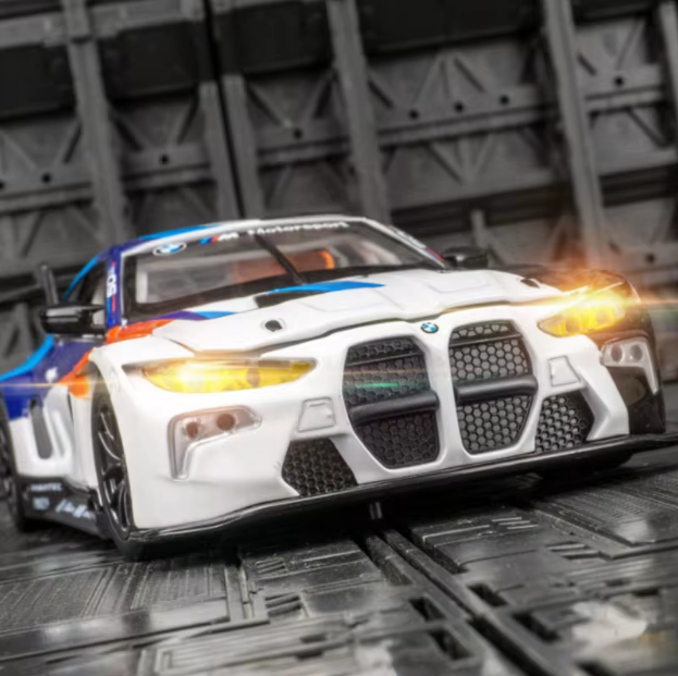 1:24 Diecast BMW M4 GT3 Official Licensed Model - image 3