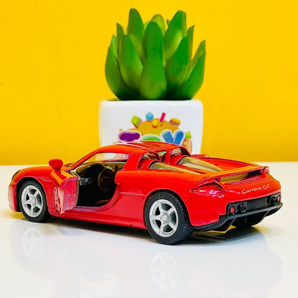 Kinsmart 1:36 Scale Porsche Carrera GT - image 4