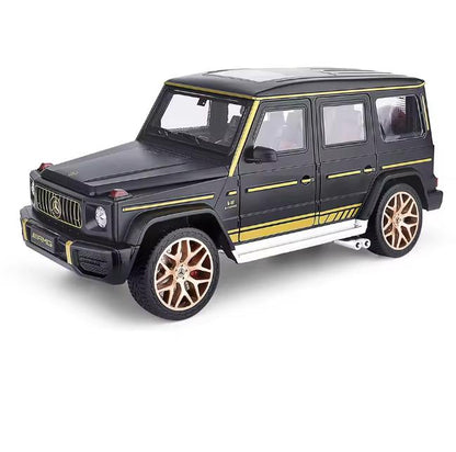 1:18 Diecast Mercedes AMG G63 Model - image 3