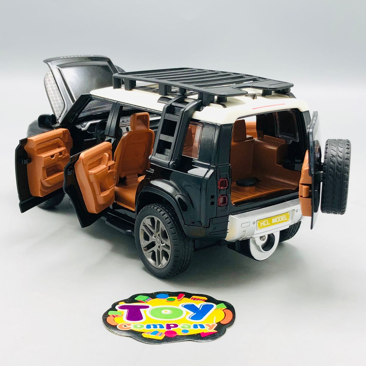1:22 RC Diecast Land Rover Defender Model Car With Smoke - image 4