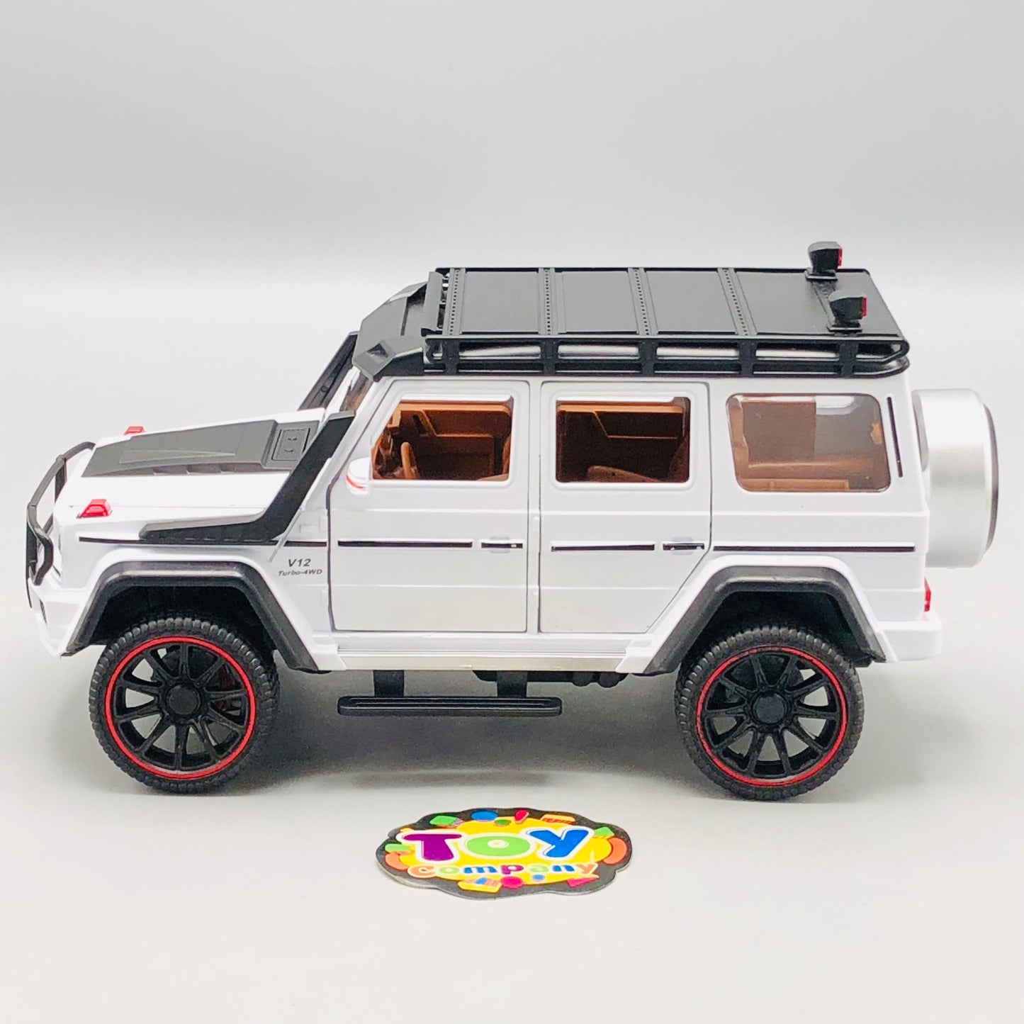 1:22 RC Diecast Mercedes G500 Model Car With Smoke - image 7