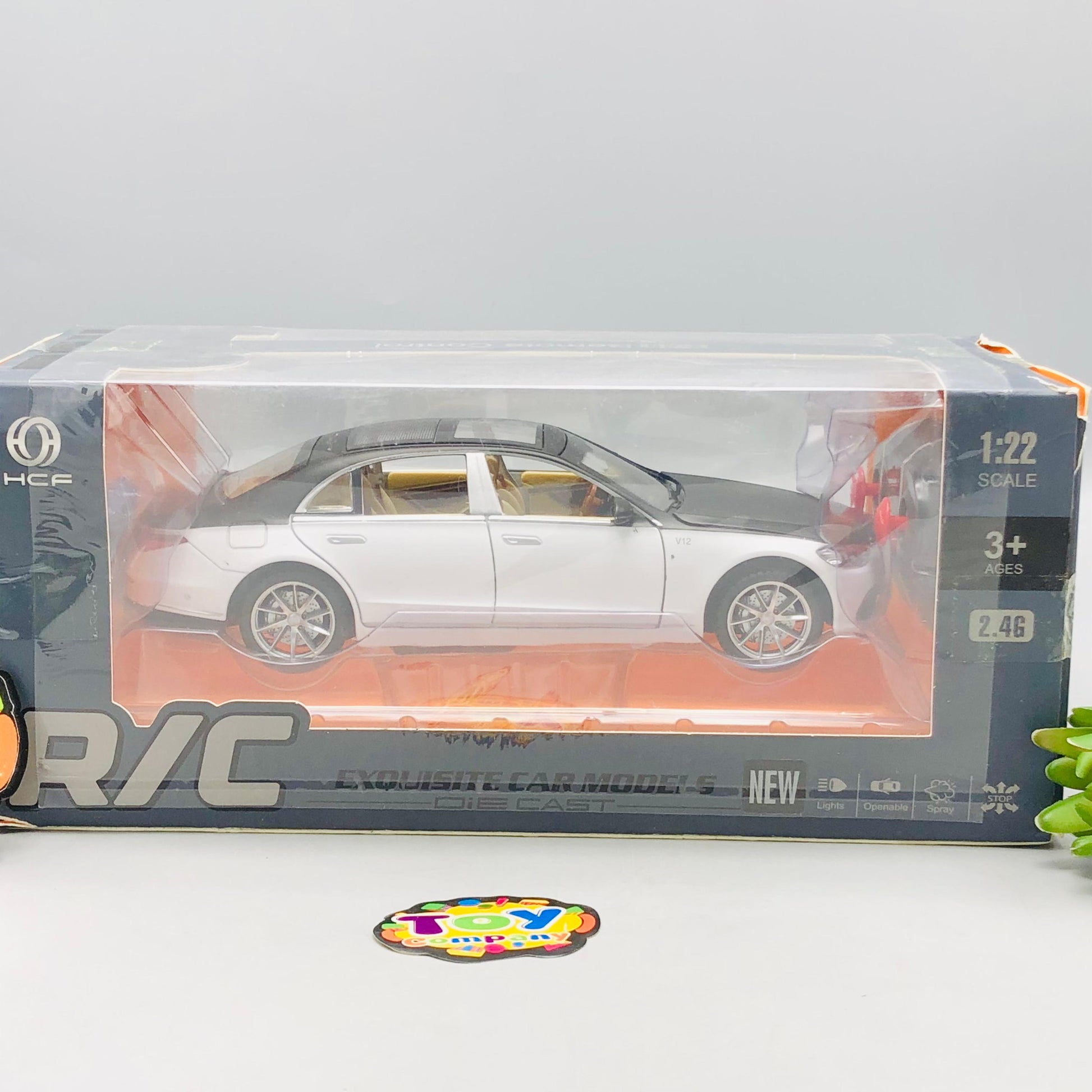 1:22 RC Diecast Mercedes Maybach Model Car With Smoke - image 4