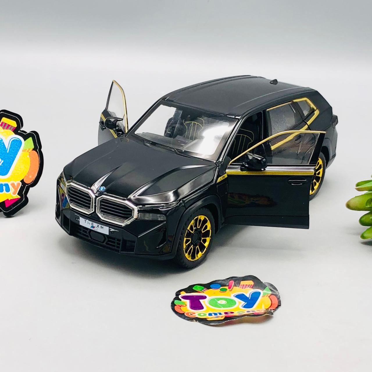 1:24 Diecast BMW XM Latest Model Car With Smoke - image 2
