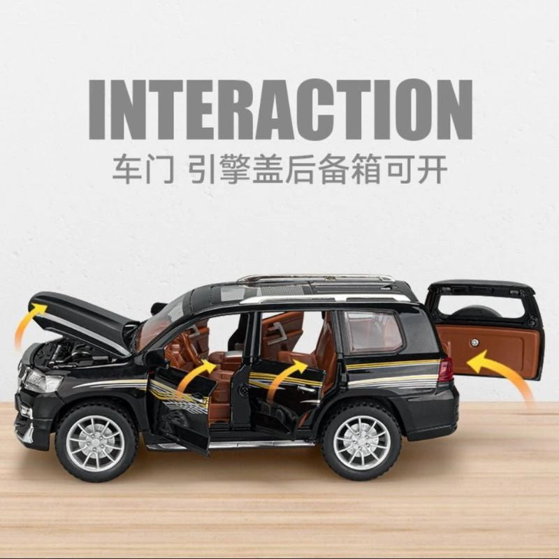 1:24 Diecast Toyota Prado Model Car With Smoke - image 8