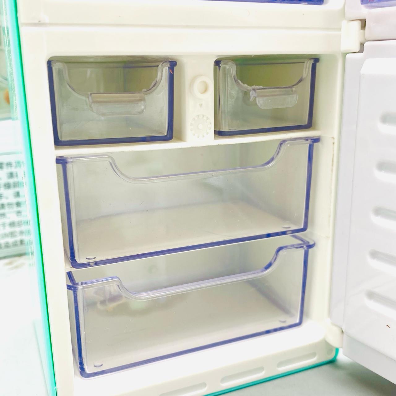 Kids Pretend Play Fridge with Surprise Accessories - product view 5