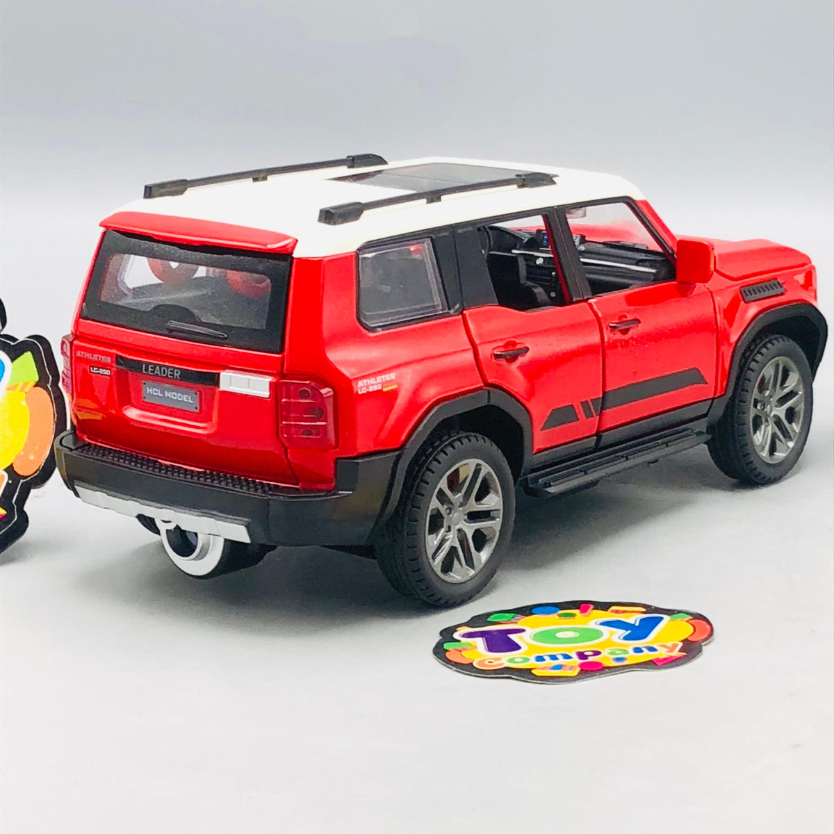 RC Land Cruiser LC250 features