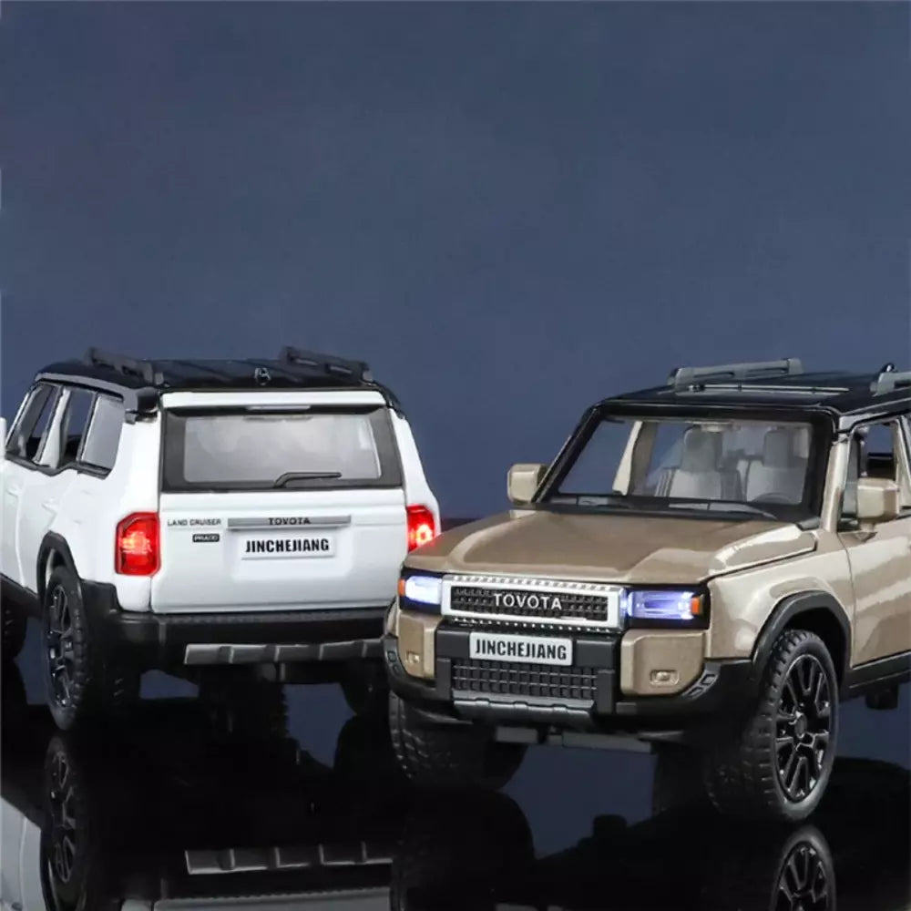 1:32 Diecast Toyota Land Cruiser Prado SUV Model - image 3